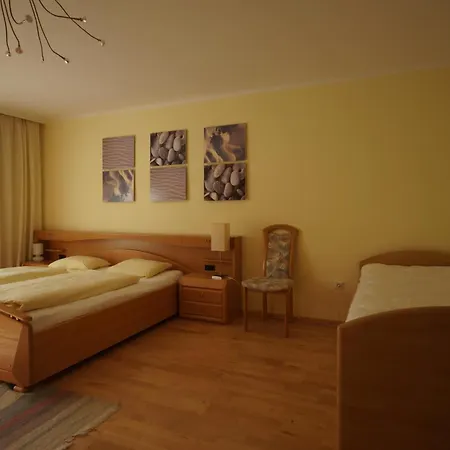 Gaestehaus Anneliese Aparthotel