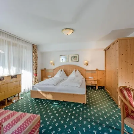 Gaestehaus Anneliese 3*