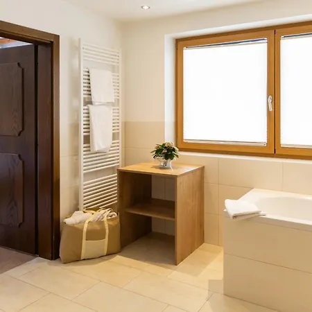 Gaestehaus Anneliese Hotel apartamentowy