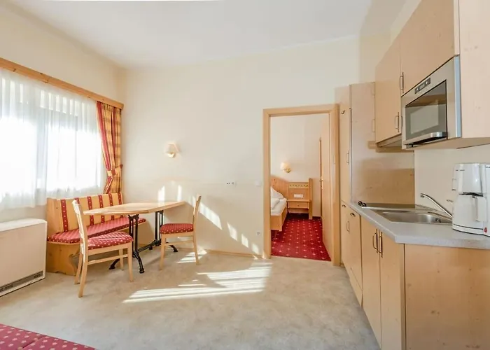 Ξενοδοχείο με διαμερίσματα Gaestehaus Anneliese