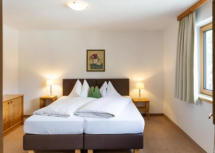 Ξενοδοχείο με διαμερίσματα Gaestehaus Anneliese 3*